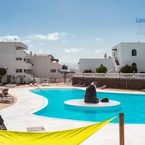 https://sunny-duplex.in-canary-islands.com